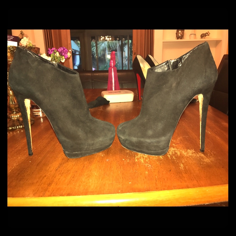 giuseppe zanotti black suede boots